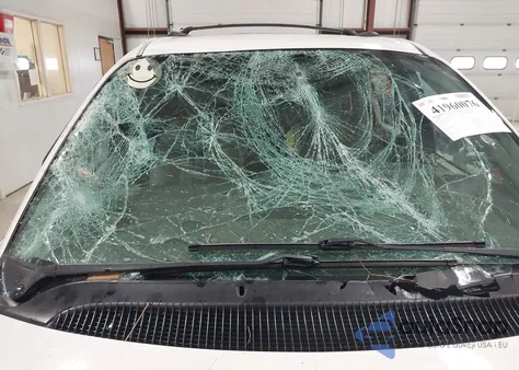 2006 Chrysler Town & Country Touring from USA, damaged, VIN 2A4GP54L56R727980